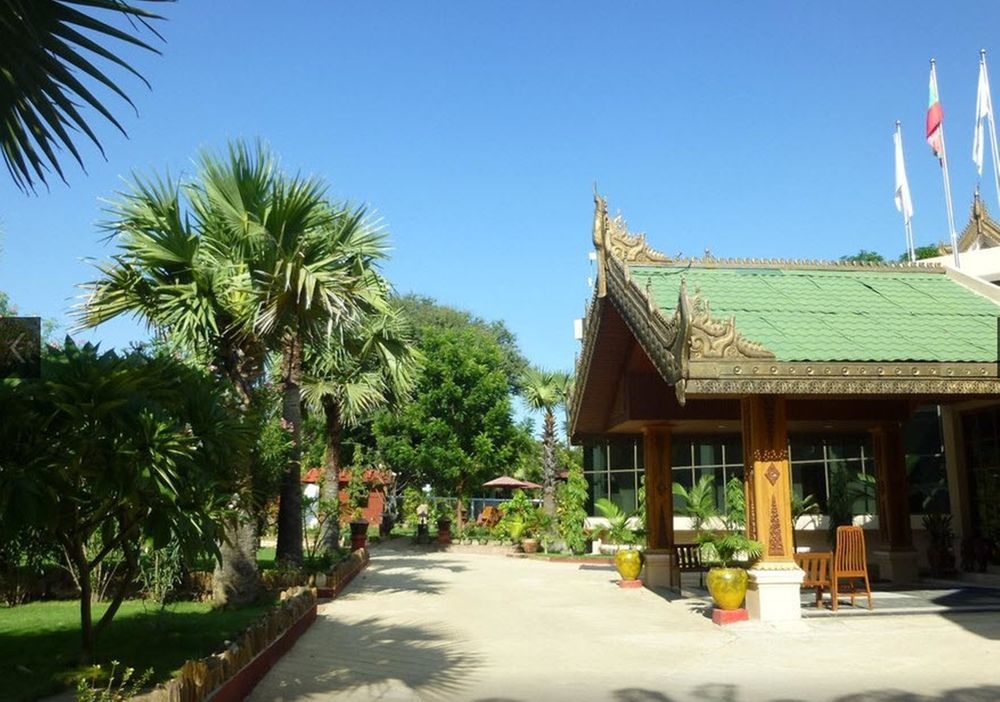 Sky Palace Hotel Bagan Exterior foto